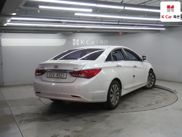 2014 - hyundai sonata