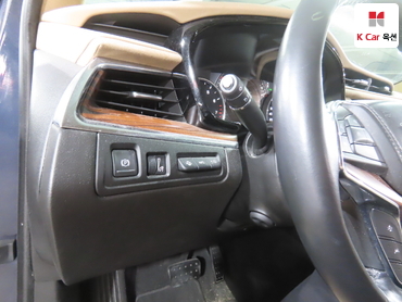 2019 - cadillac xt5
