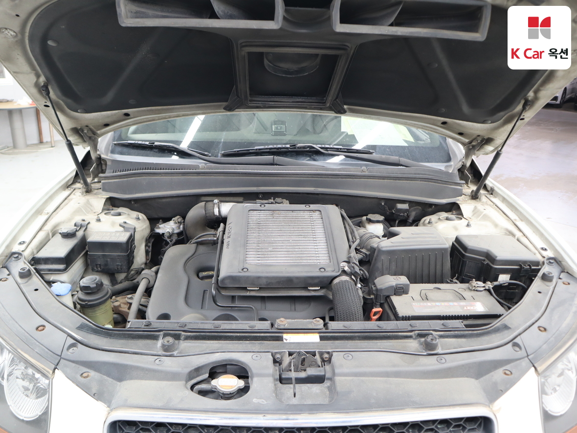 Hyundai SANTAFE - 34