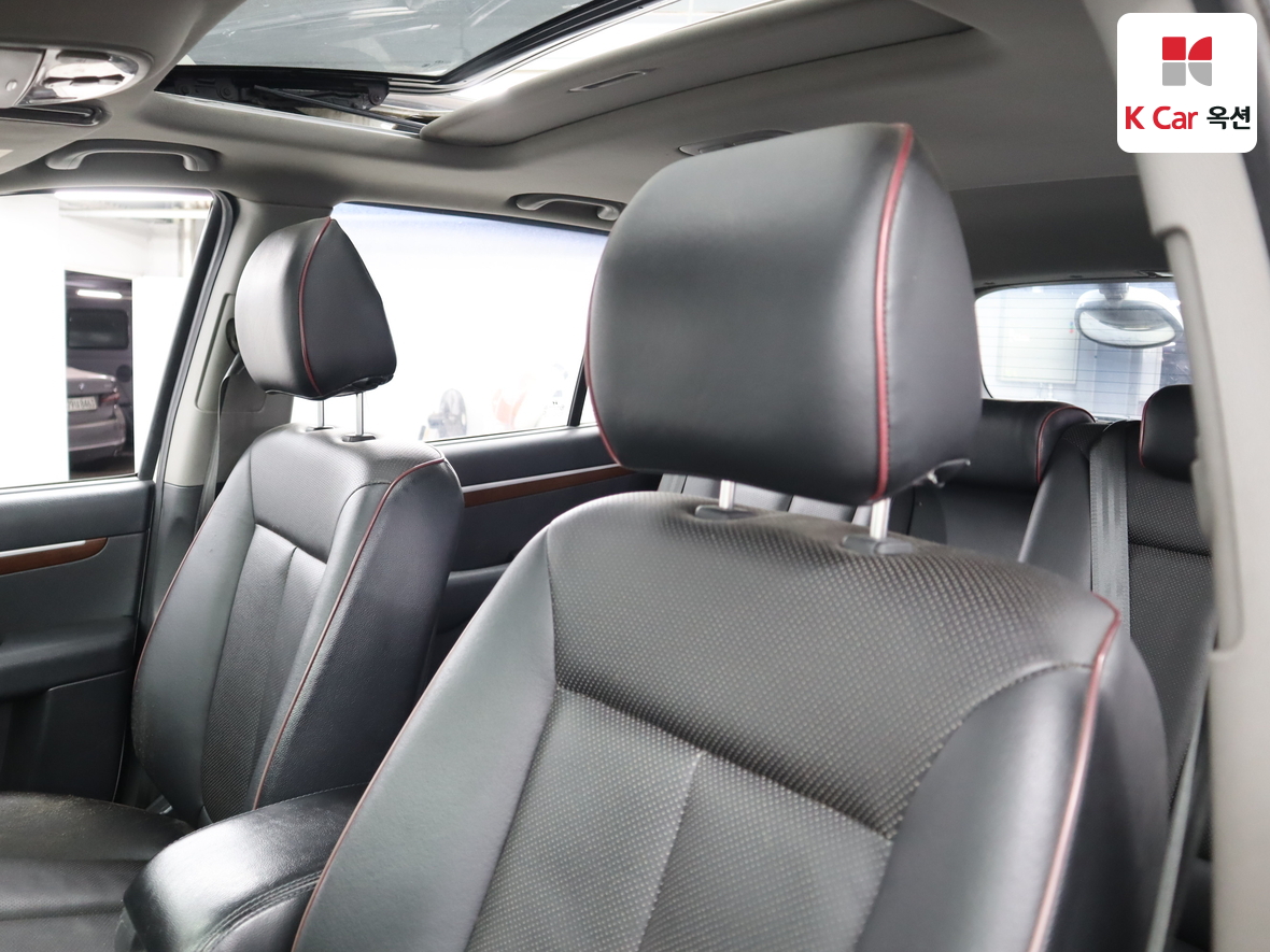Hyundai SANTAFE - 18