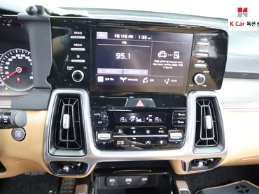 2022 - kia sorento