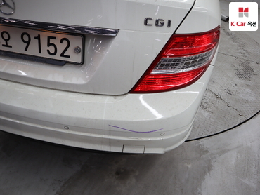 2011 - mercedes-benz c200