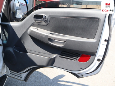 2022 - kia bongo iii