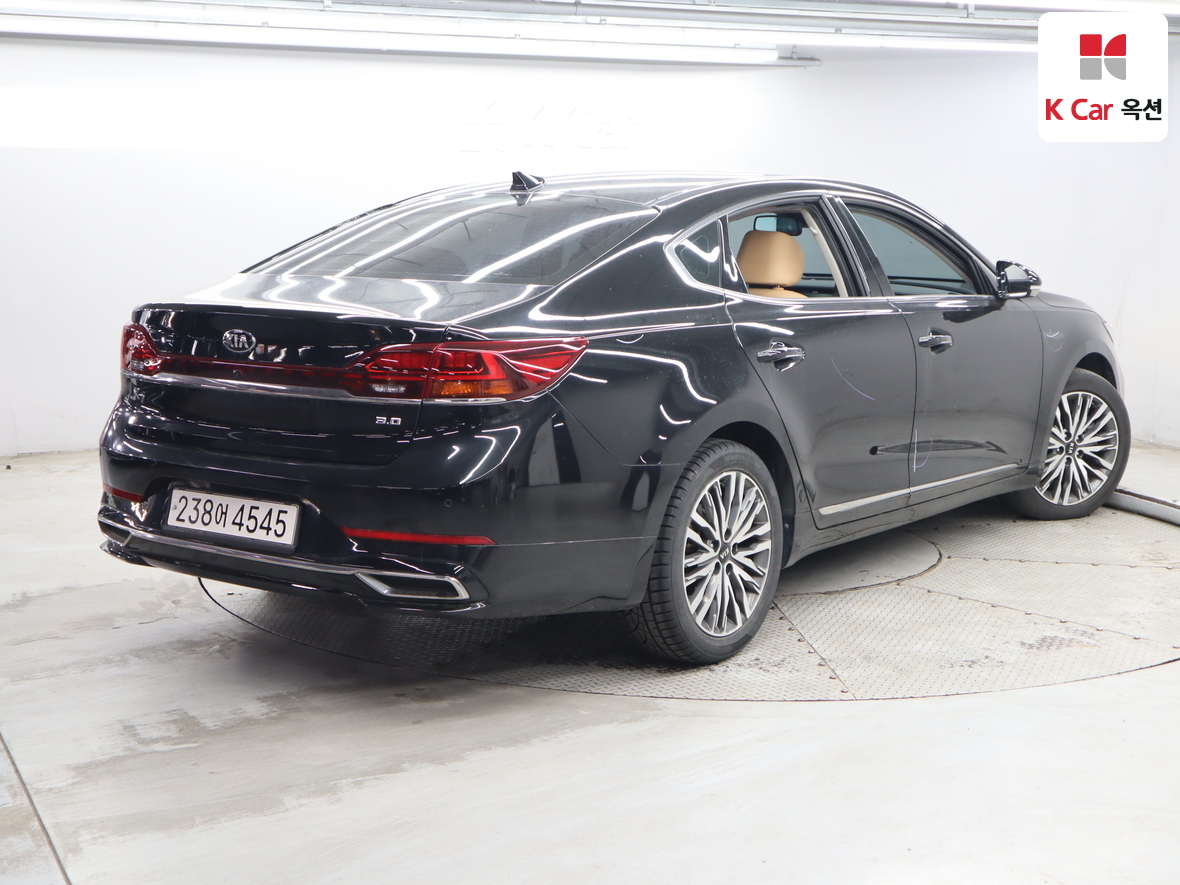 Kia K7 - 2