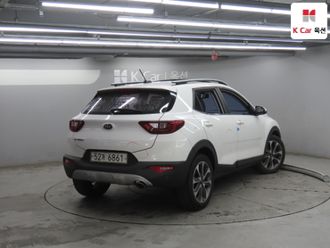 2018 - kia stonic