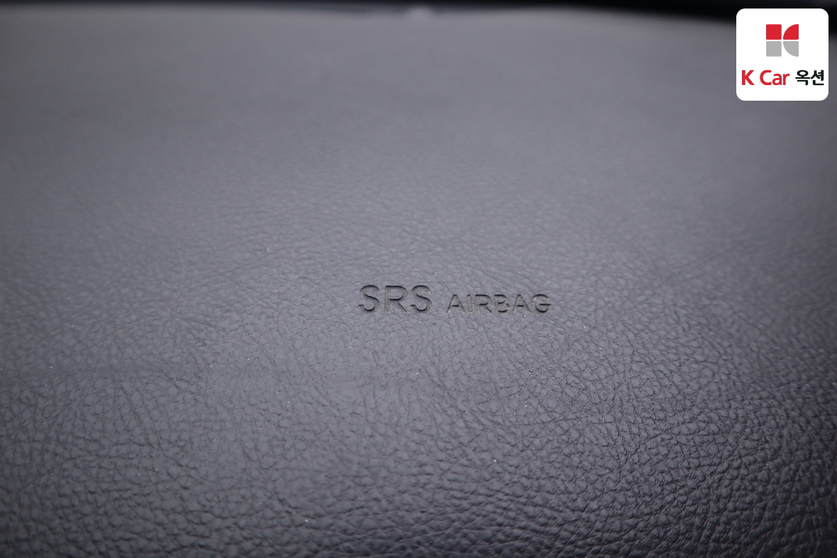Hyundai Genesis - 30