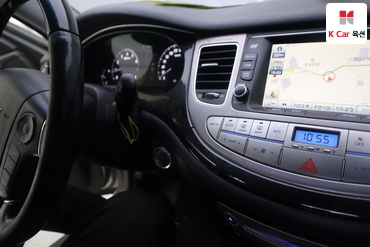 2012 - hyundai bh330