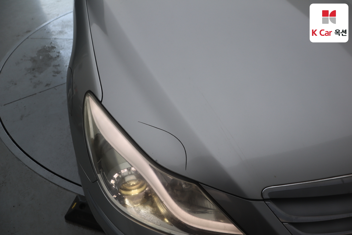 Hyundai Genesis - 41