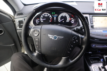 2012 - hyundai bh330