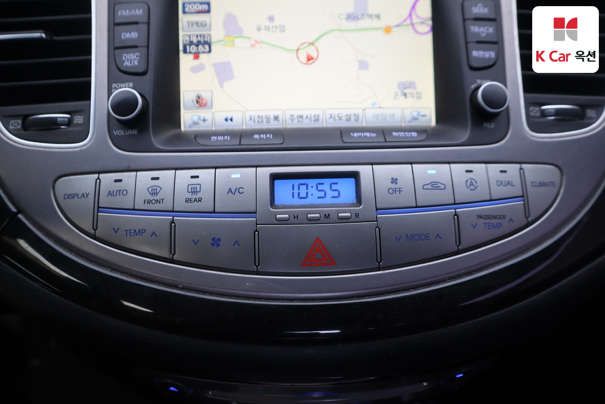 Hyundai Genesis - 14