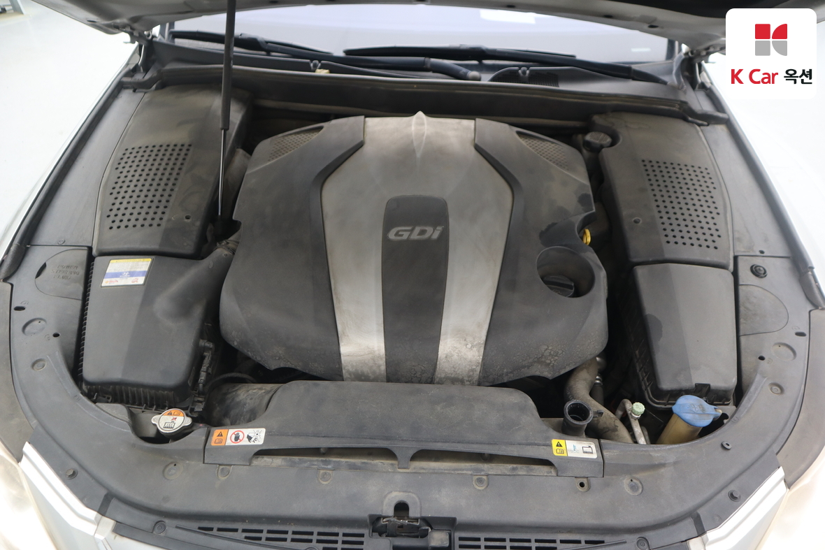 Hyundai Genesis - 33