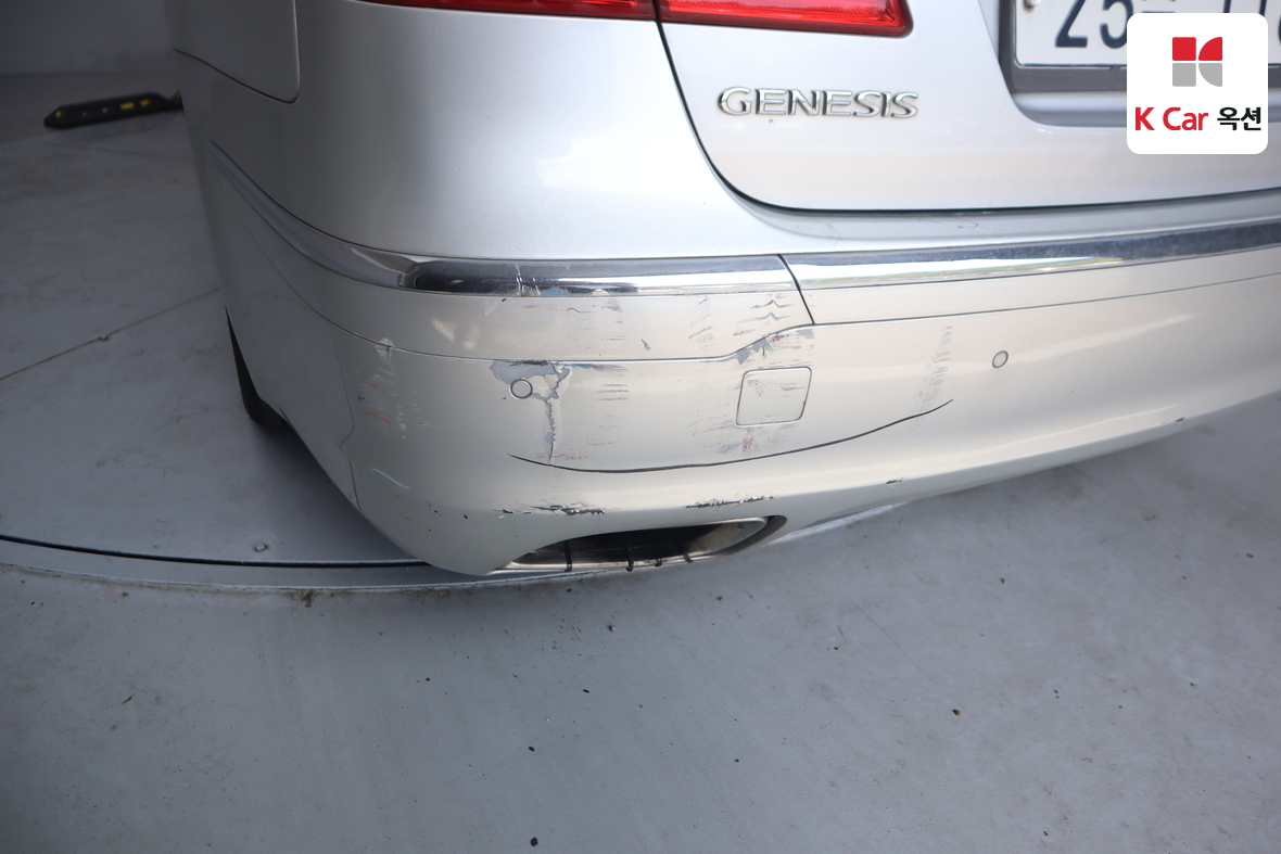 Hyundai Genesis - 44