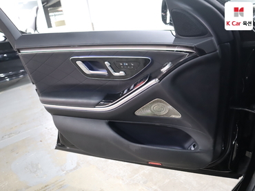 2022 - mercedes-benz s580l