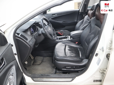 2011 - hyundai sonata