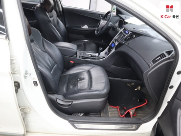 2011 - hyundai sonata