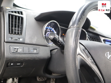2011 - hyundai sonata