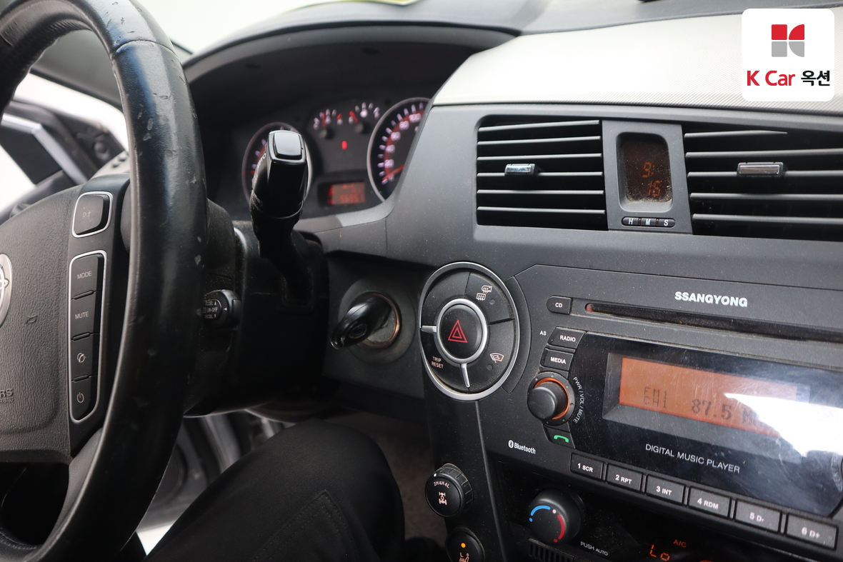 KG Mobility Korando Sports - 11