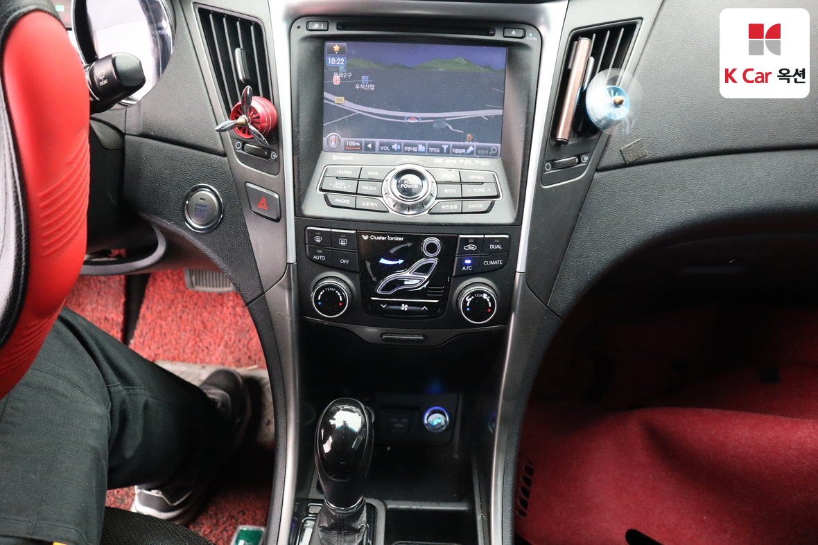 Hyundai Sonata - 6