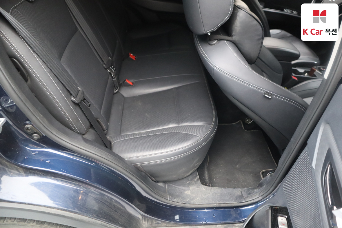 KG Mobility Tivoli - 27
