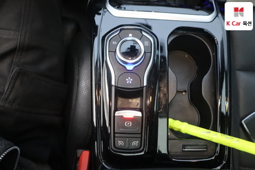 2016 - renault sm6