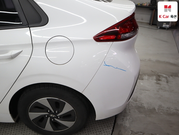 2016 - hyundai ioniq