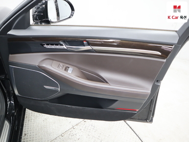 2017 - genesis eq900