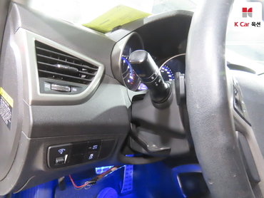 2013 - hyundai veloster