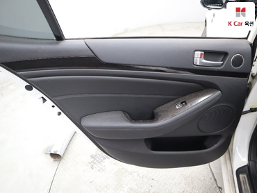 2014 - kia k7