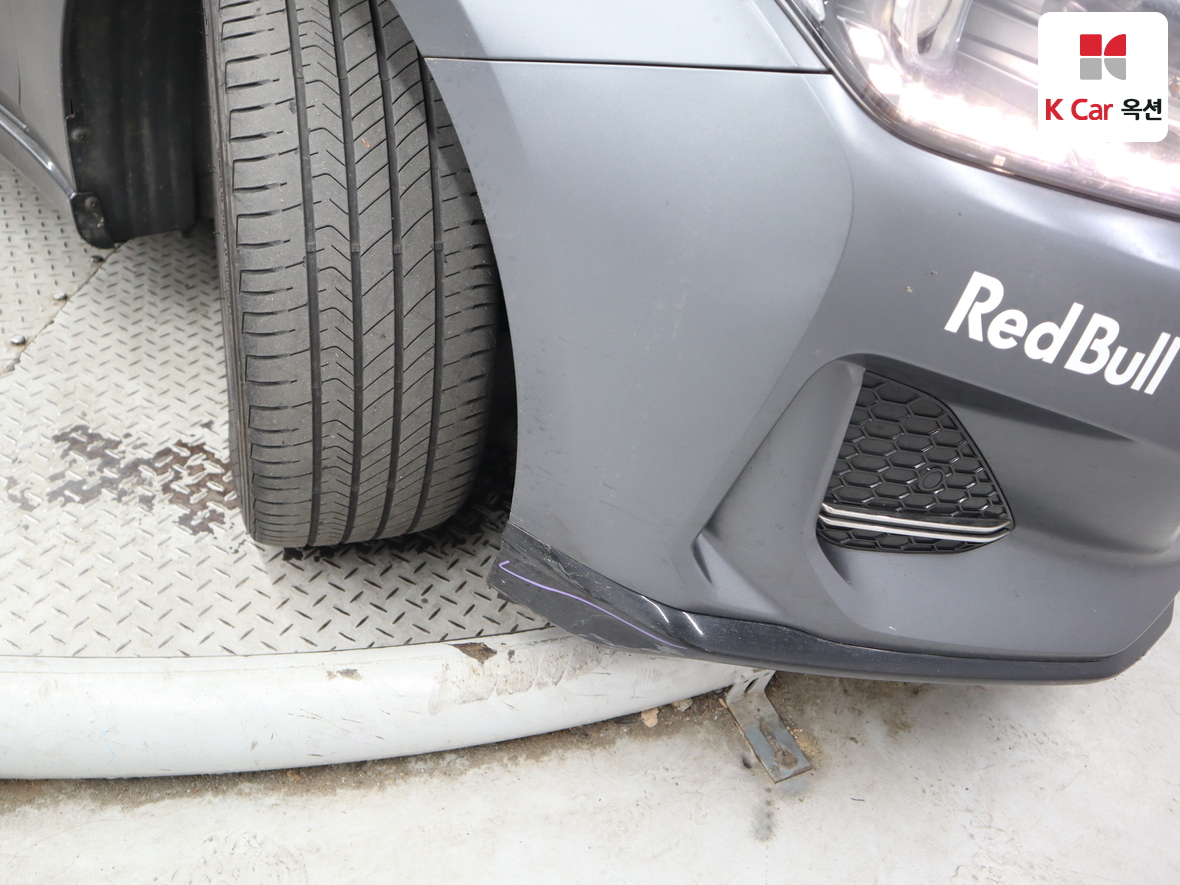Hyundai Veloster - 35