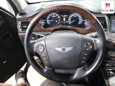 2010 - hyundai bh330