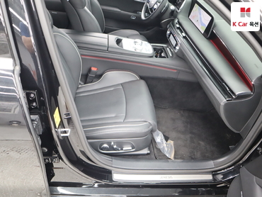 2025 - genesis g90