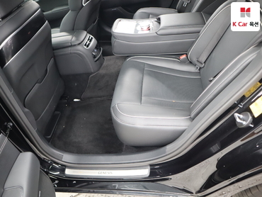 2025 - genesis g90