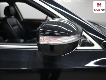 2010 - hyundai equus