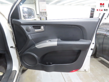 2010 - kia sportage