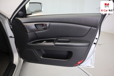 2009 - kia roche