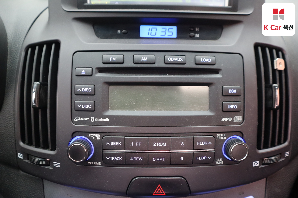 Hyundai Elantra - 15
