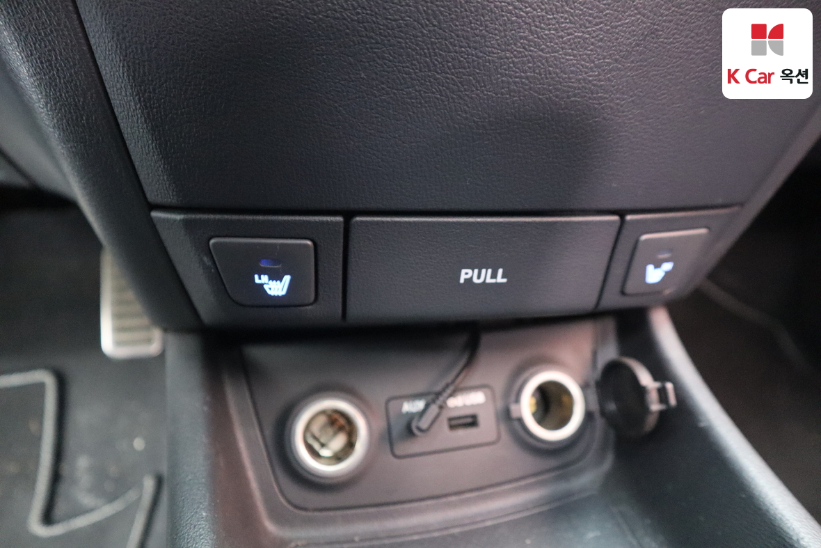 Hyundai Elantra - 17