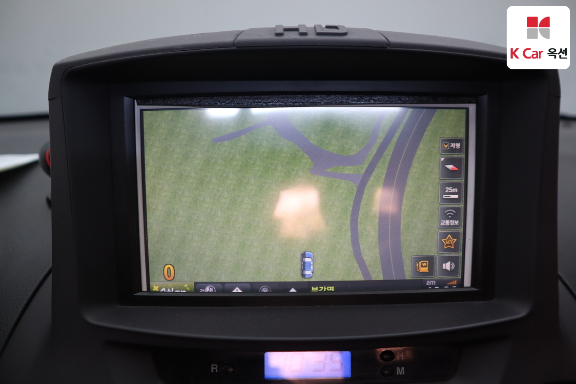 Hyundai Elantra - 14