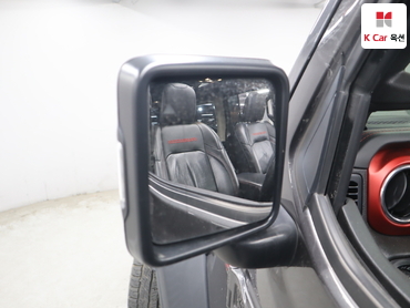 2019 - jeep wrangler