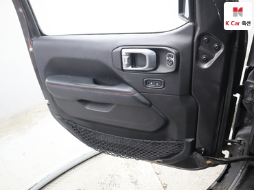 2019 - jeep wrangler