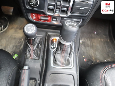 2019 - jeep wrangler