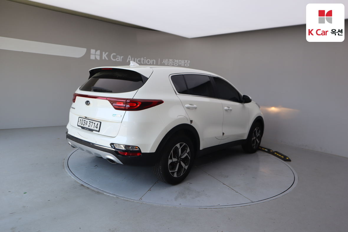 Kia Sportage - 2