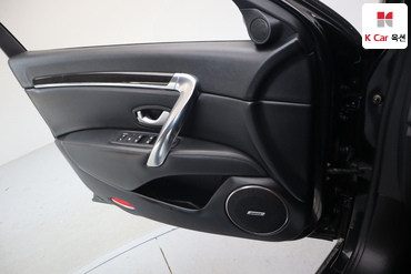 2012 - renault sm7