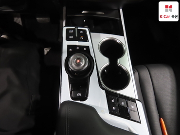 2023 - kia k8