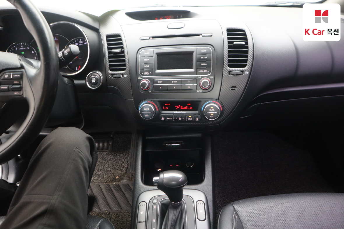 Kia K3 - 6