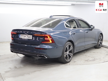 2021 - volvo s60