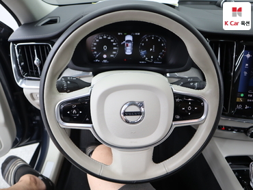 2021 - volvo s60