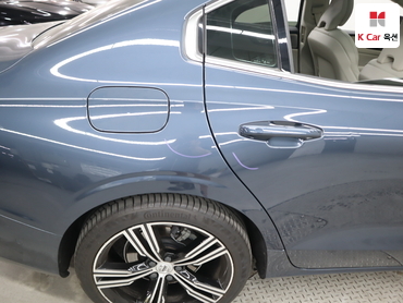 2021 - volvo s60