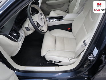 2021 - volvo s60