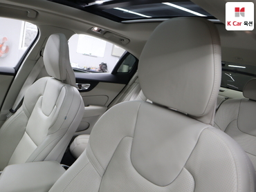 2021 - volvo s60